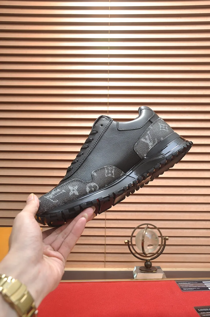 Men's men's shoes 💰720💶[LOUIS VUITTON] (original order) new style 🍀LV Louis Vuitton * - top version of LV classic trendy shoes! Made of imported original cowhide, water-dyed cowhide lining, and original wear-resistant rubber outsole! High quality products! Code number 38-45 (45 customized)